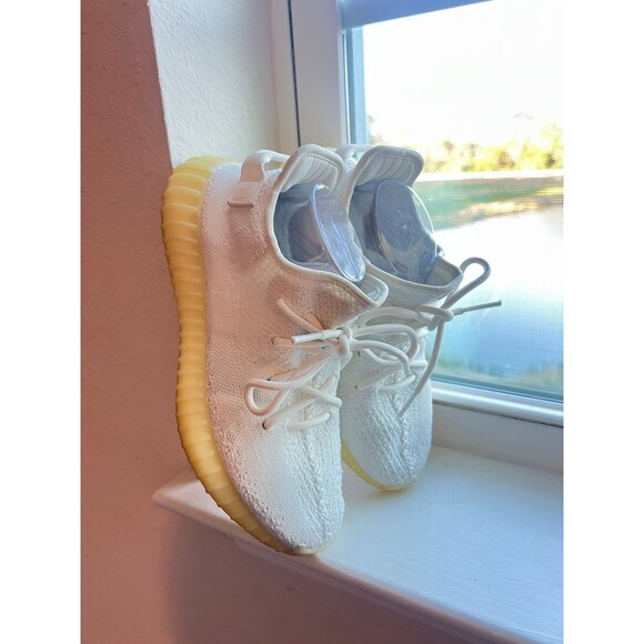 Yeezy Adidas Boost 350 V2 Sneakers Men’s Size 8 in Cream White - Picture 6 of 12